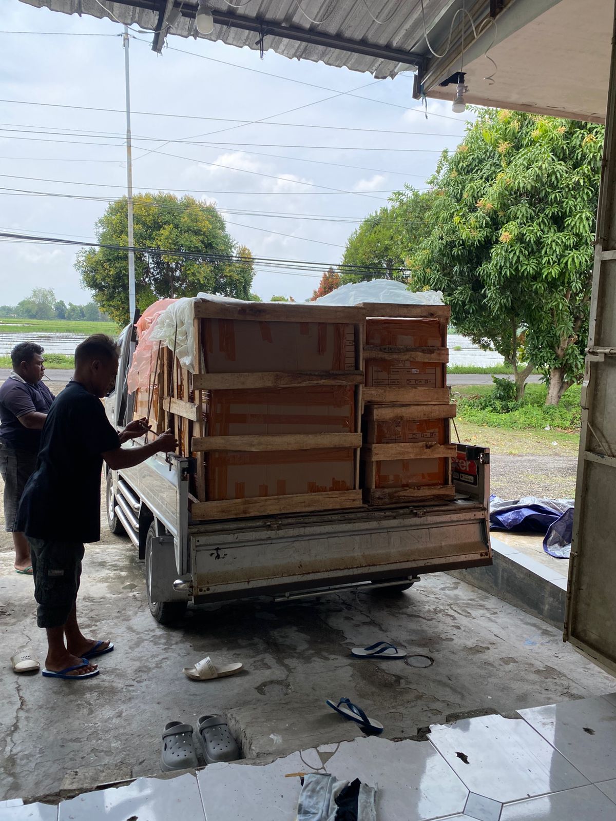 Jasa Pengiriman Barang PT Jawa Berkarya di Sidoarjo